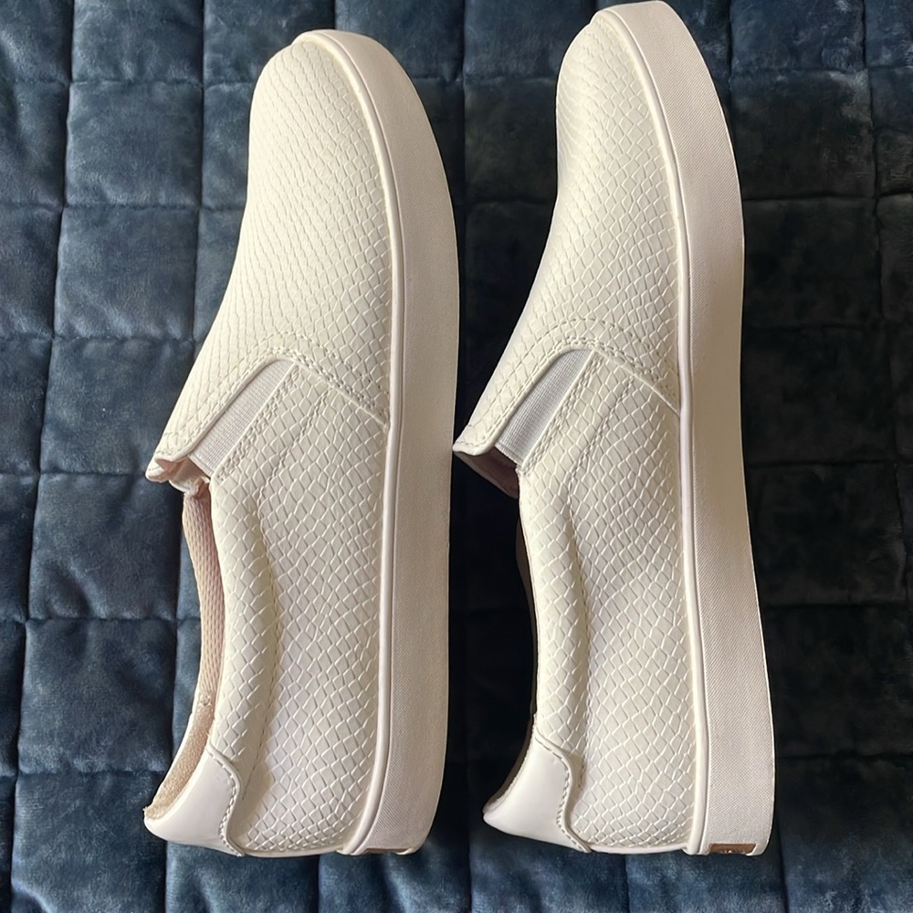 Dr. Scholl’s White Madison Slip-On Shoe - Picture 15 of 16